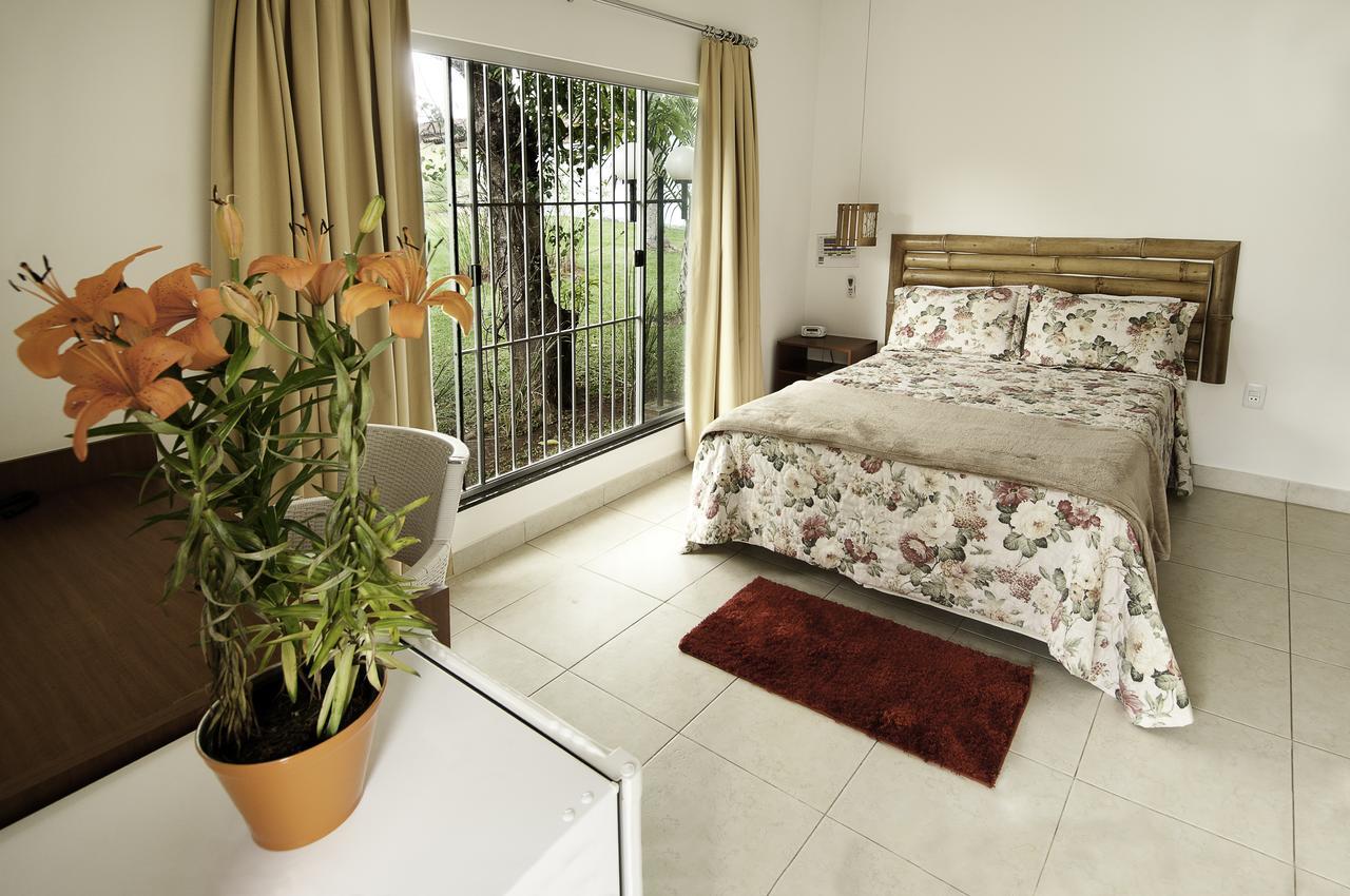 Rosa Spa e Hotel Aparecida de Goiânia Esterno foto